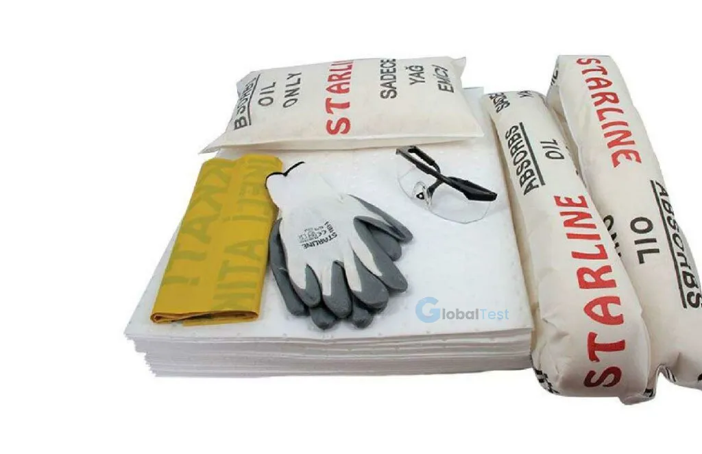 Kit AN7-Éruption Cutanée – Kit d’intervention pour déversement d’hydrocarbures, comprenant : 20 tampons absorbants pour huiles, 2 boudins absorbants pour graisses, 1 oreiller absorbant pour grandes flaques, 1 kit EPI (gants et lunettes de sécurité), 1 sac poubelle pour déchets souillés, le tout dans un sac de transport compact. Capacité d’absorption : 30 litres. Commande minimum : 4 ensembles